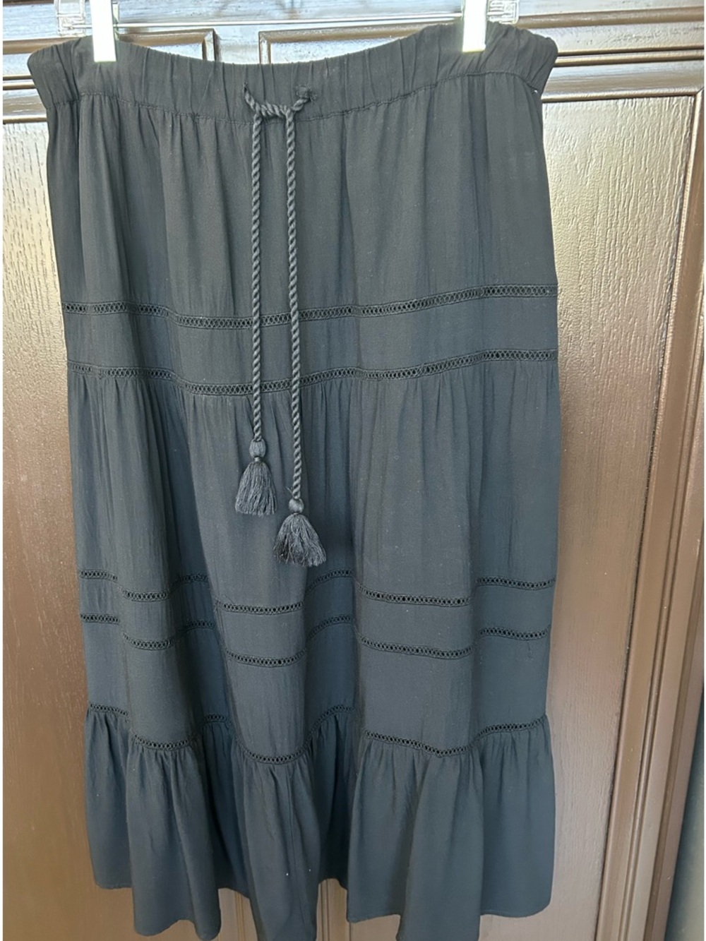 LOFT pull-on skirt, Size Large